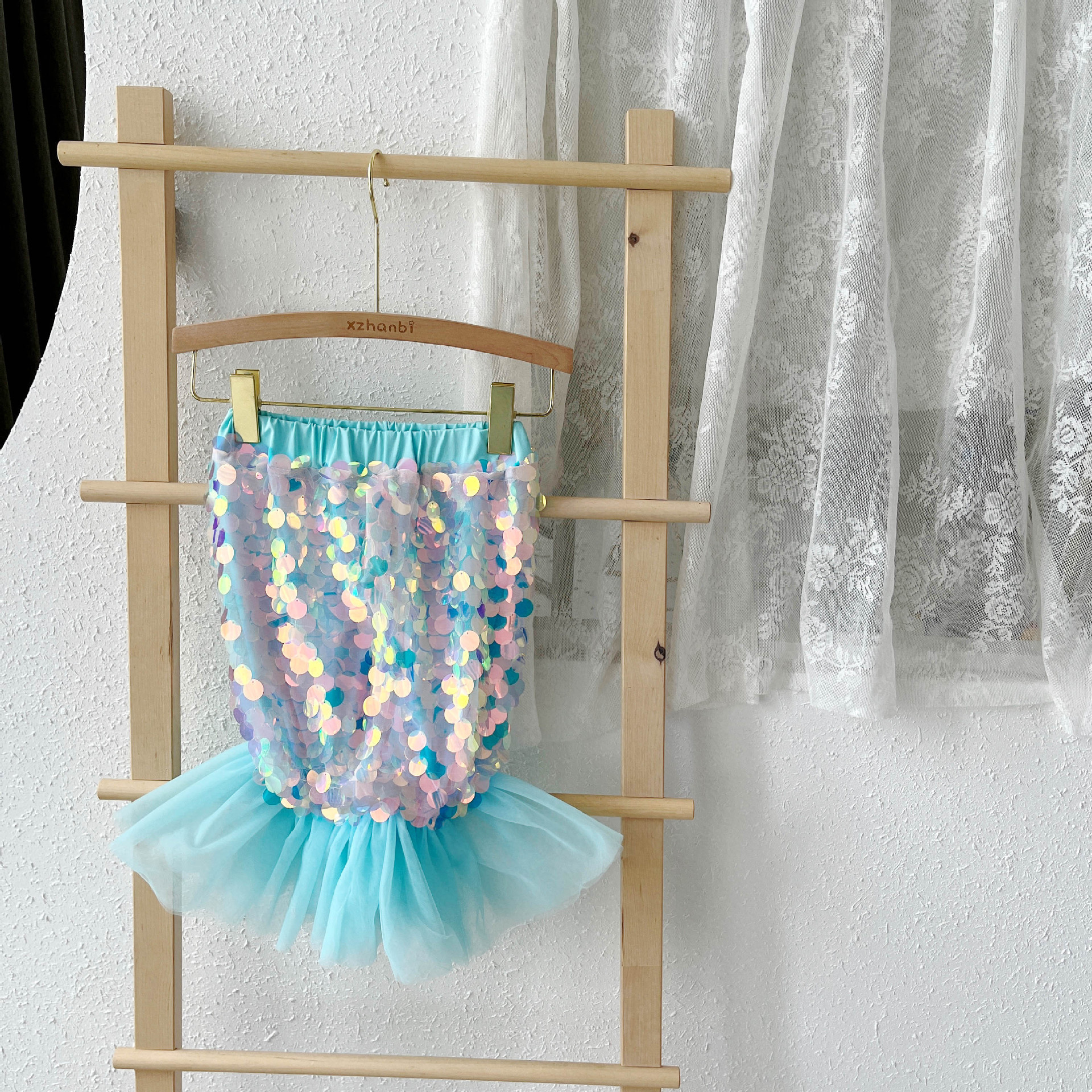 Fashion Mesh Sequined Fishtail Skirt