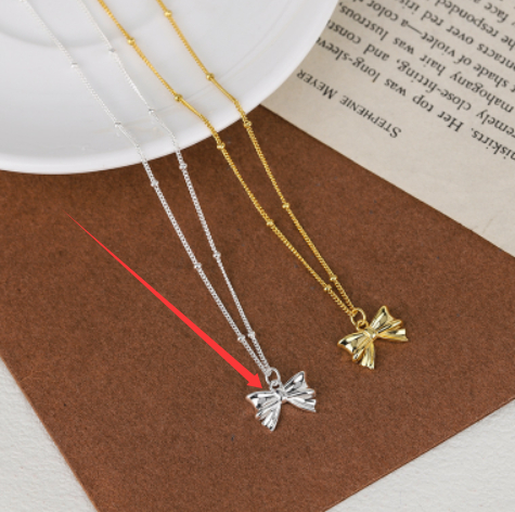 Ladies Bow Necklace Small And Beautiful