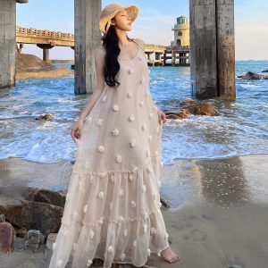 Three-dimensional Flower Loose And Idle Holiday Slim Looking Suspender Skirt